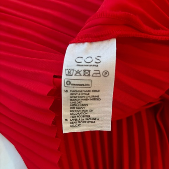 COS long sleeve red dress with pleated hem - Picture 6 of 9